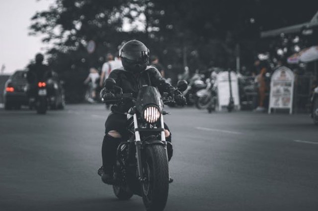 sécurité à moto
