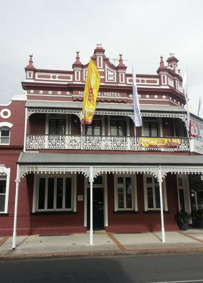 hotel, building, facade, architecture, brisbane, travel, resort, vacation, construction, exterior, luxury, property, tourist, commercial, development, service, accommodation, urban, hospitality, comfortable, reception, entrance, journey, relaxing, concierge, lodging