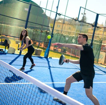 Entreprise construction terrain de tennis