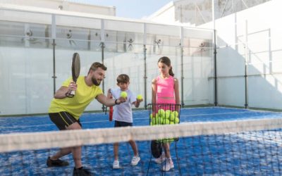 Constructeur court de padelv